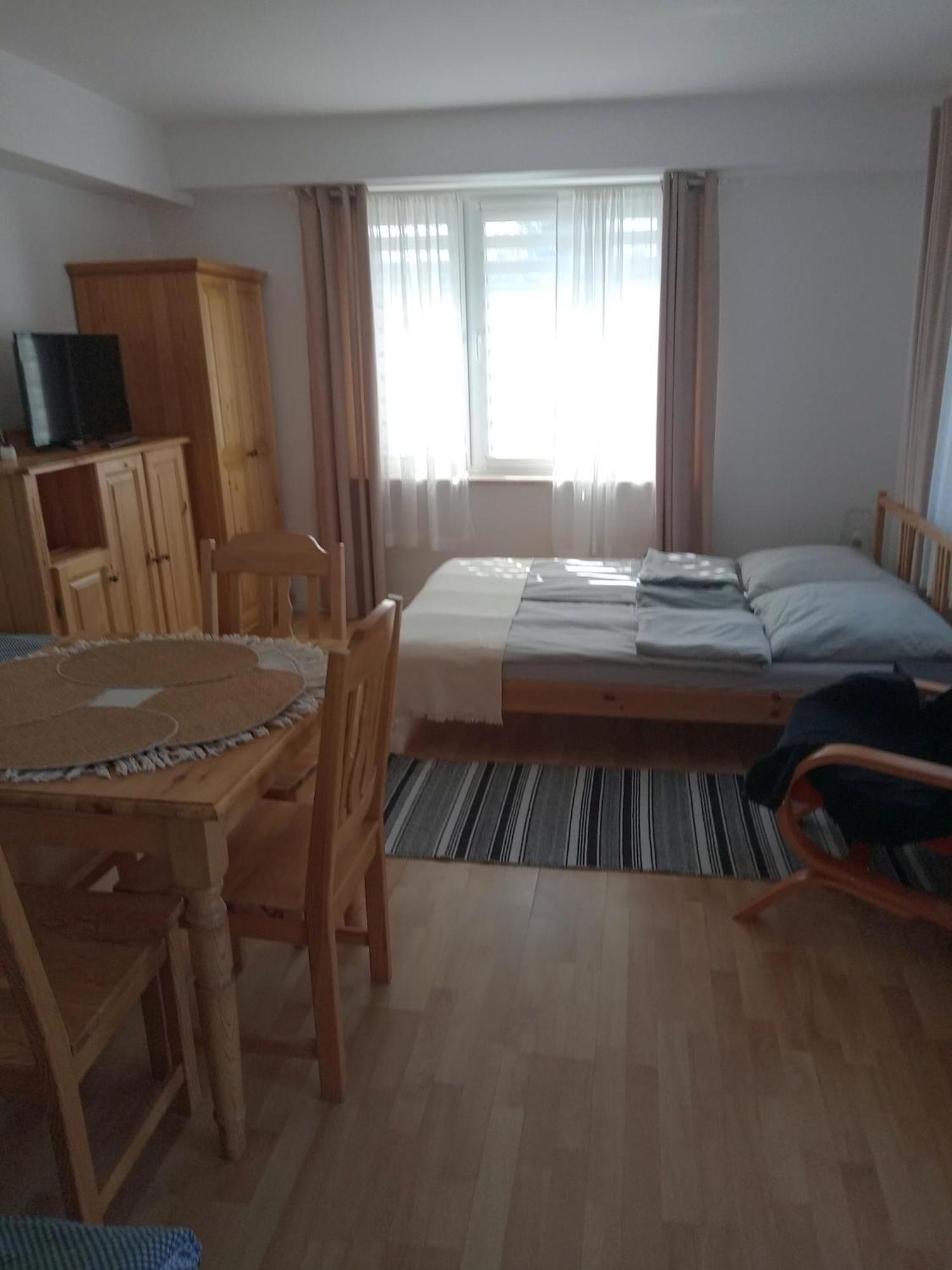 Pokoje U Bozeny Apartment Ostrowo  Exterior foto